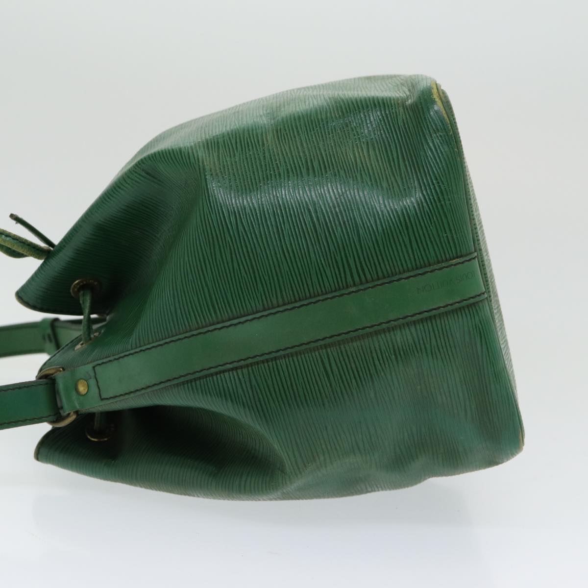 LOUIS VUITTON Epi Petit Noe Shoulder Bag Green M44102 LV 83994