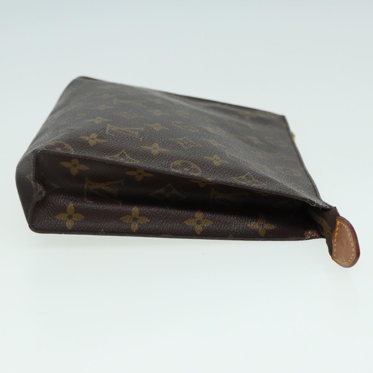 LOUIS VUITTON Monogram Poche Toilette 26 Pouch M47542 LV 84115