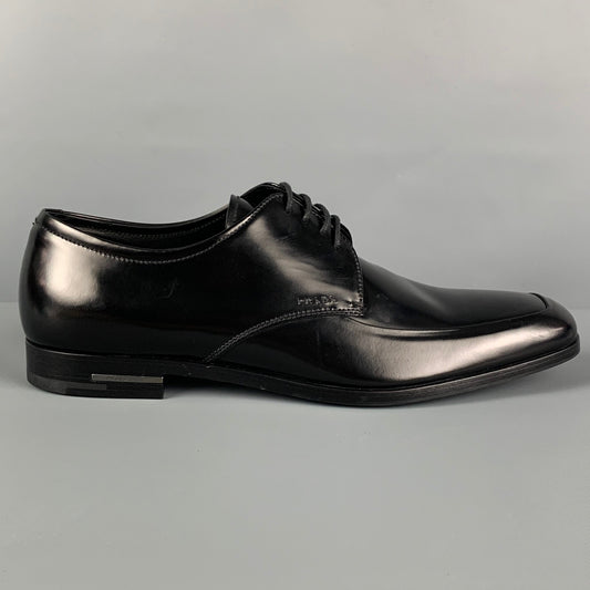 PRADA Size 8 Black Leather Lace Up Shoes