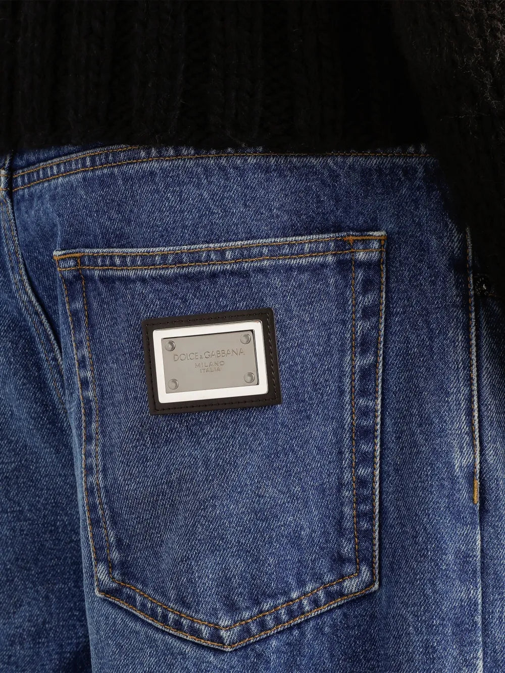Dolce & Gabbana Men Jeans With Logo Appliqué