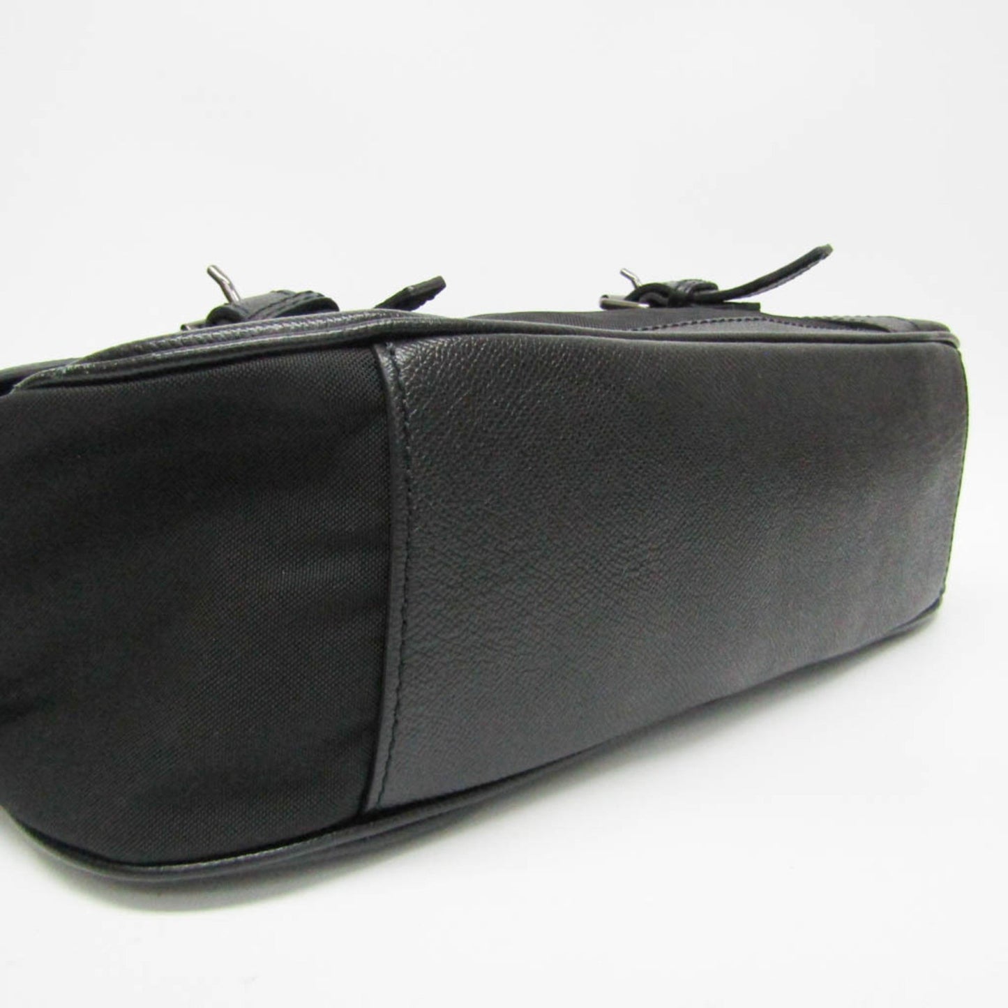 Burberry  Leather Shopper Bag ()