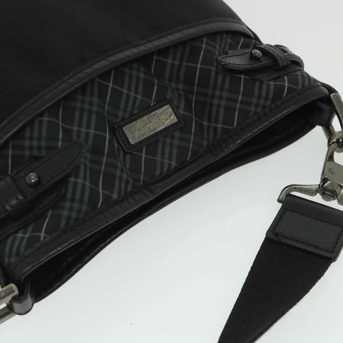 Burberry  Label  Canvas Shoulder Bag ()