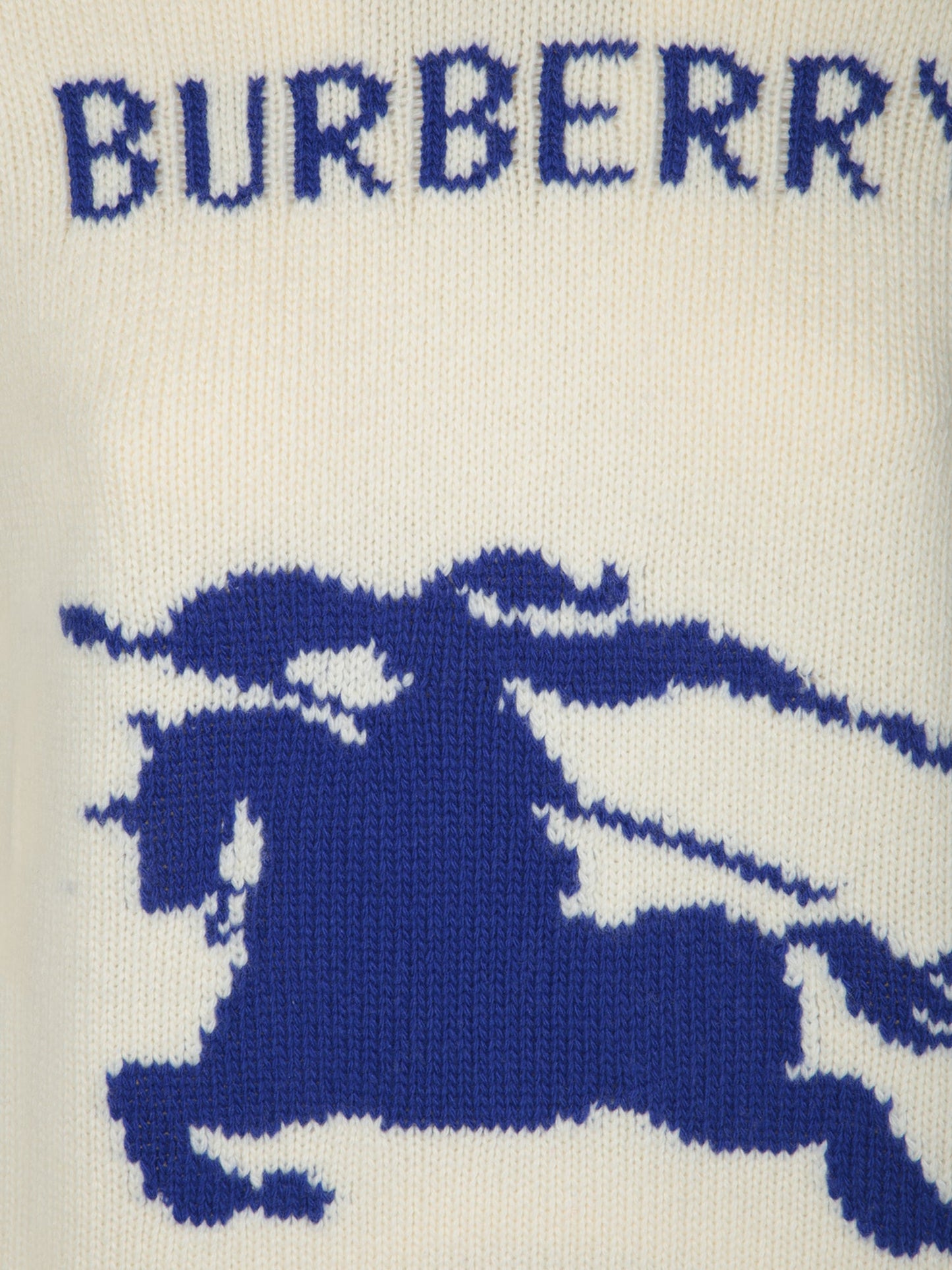 BURBERRY Elegant Knitwear with Striking Horse Motif