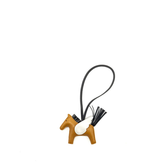 Hermes rodeo Pegase pm bag charm sesame/ noir/ Blanc stamp U