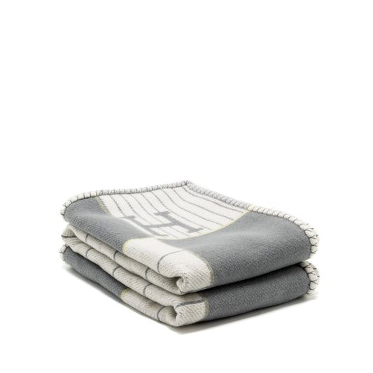 Hermes Avalon Cabriole blanket 140*100cm gris perle