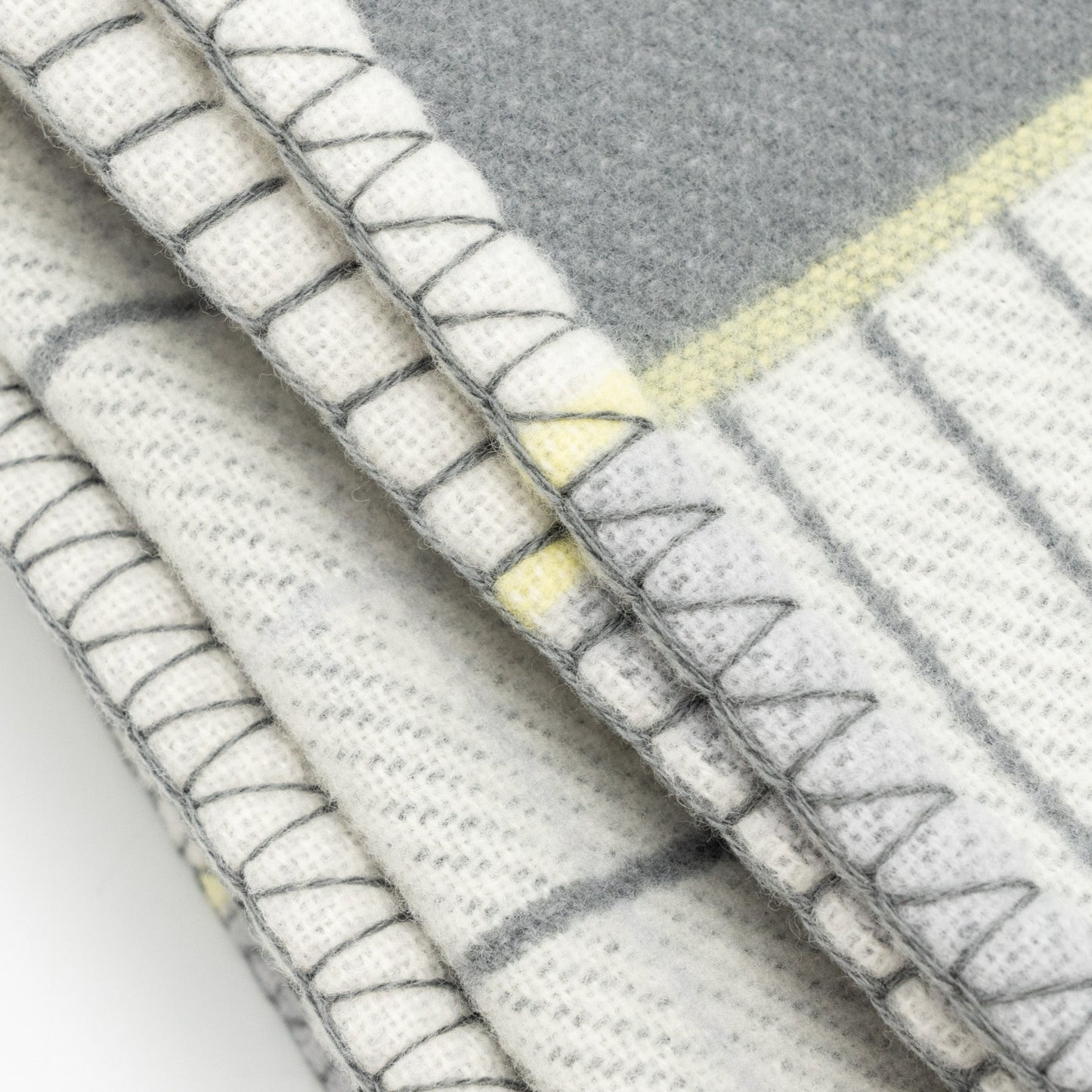 Hermes Avalon Cabriole blanket 140*100cm gris perle