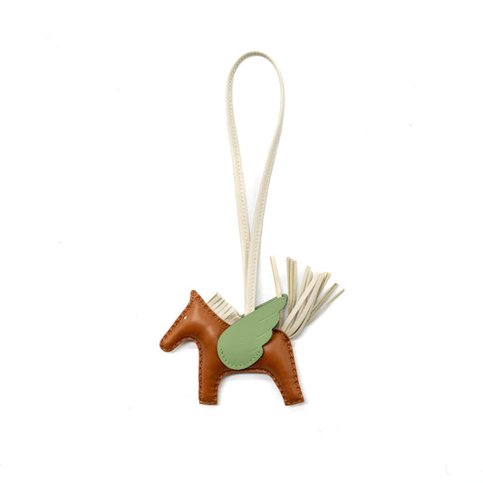 Hermes rodeo pegase pm bag charm gold / craie / vert criquet Stamp B