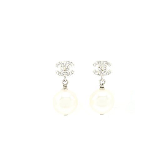 Chanel Pearl drop Crystal earrings