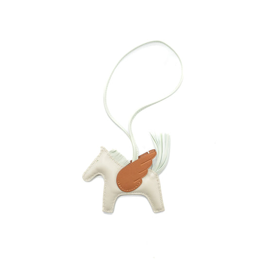Hermes rodeo pegase pm bag charm craie / vert fizz / gold stamp B