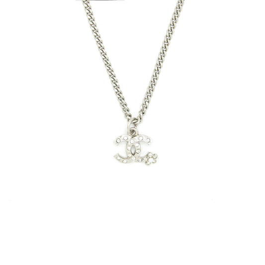 Chanel mini CC logo necklace SHW