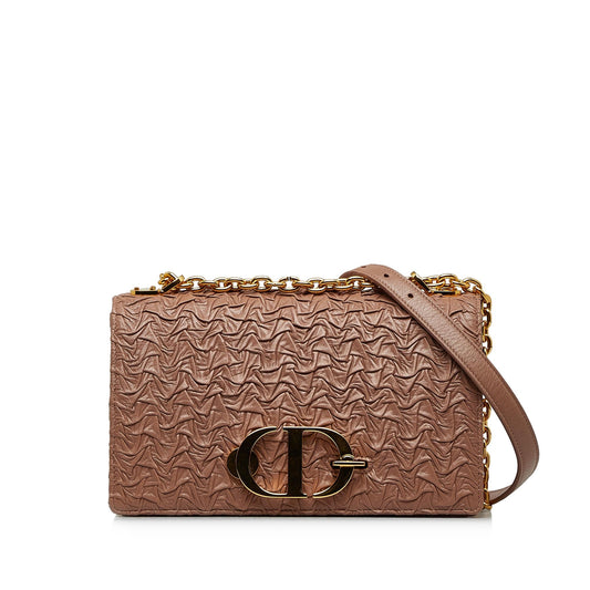 Dior 30 Montaigne Wavy Crinkled Flap (SHG-Uz2Jxn)