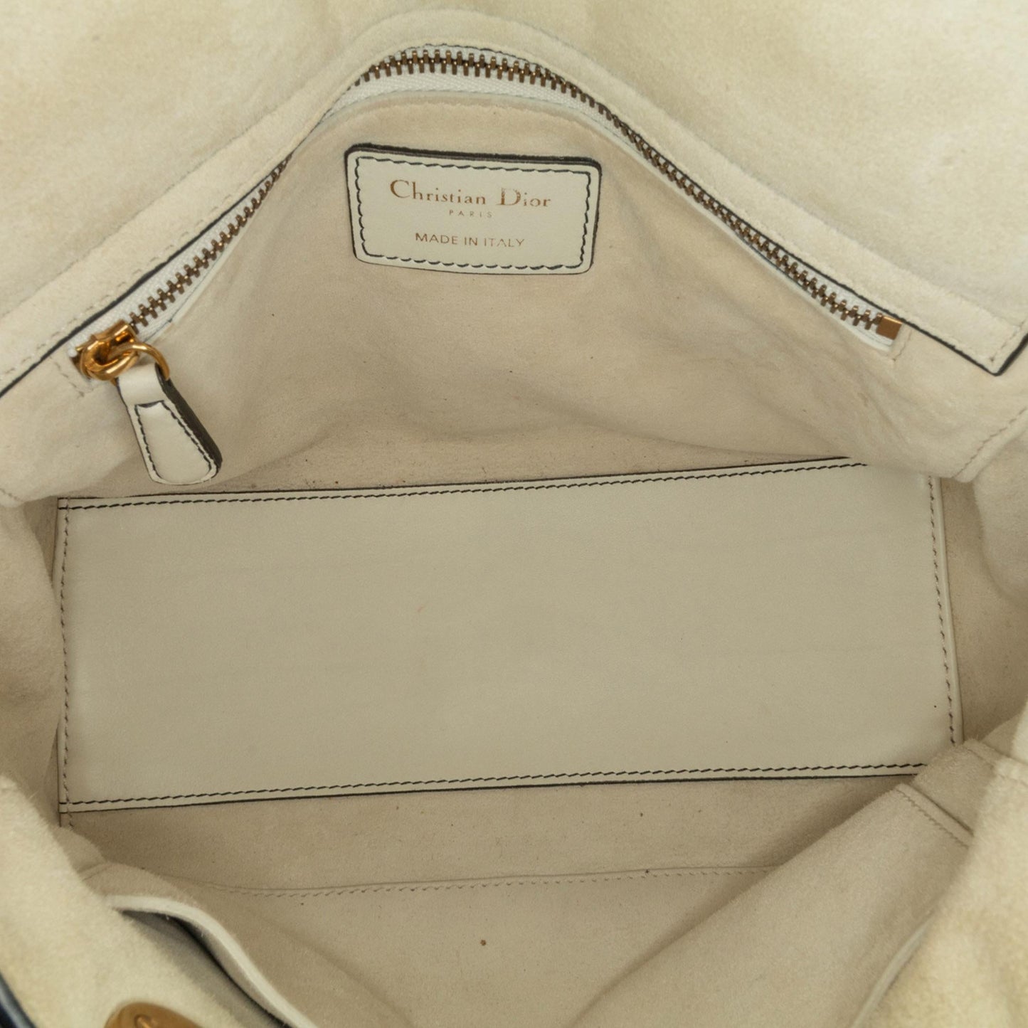 Dior Medium Lambskin Cannage Studded Supple Lady Dior (SHG-hub9mD)