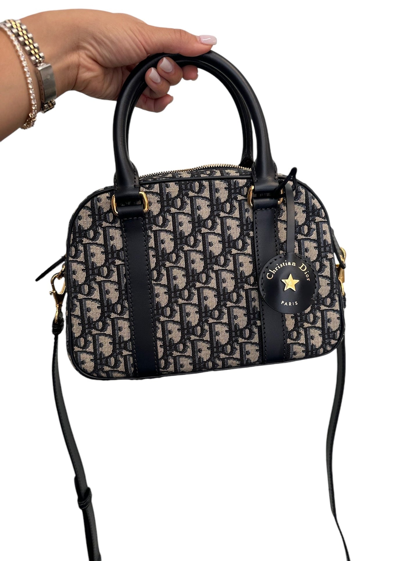 DIOR - Blue Ecru Oblique Medium D-Vibe Bowling Bag