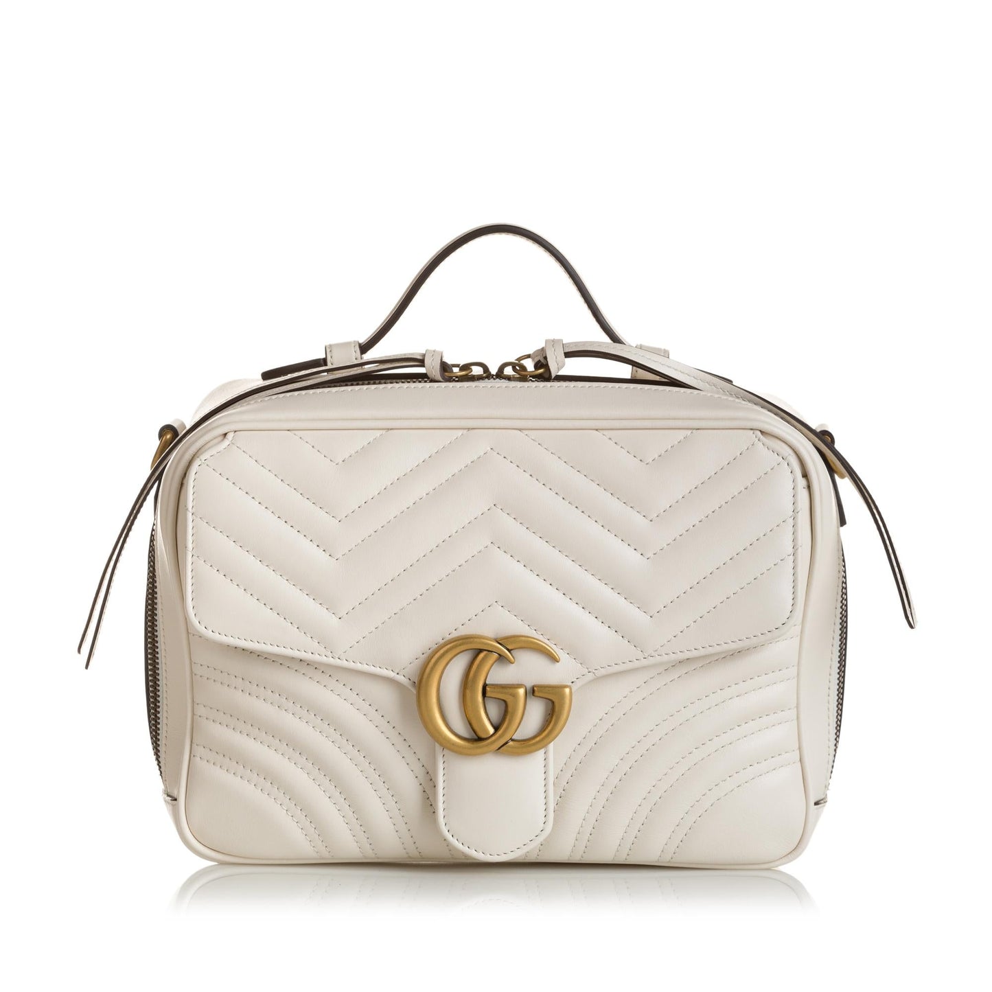 Gucci Small GG Marmont Matelasse Top Handle (SHG-puiWgw)