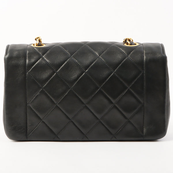 Chanel Around 1992 Made Edge Design Flap Turn-Lock Chain Bag Black