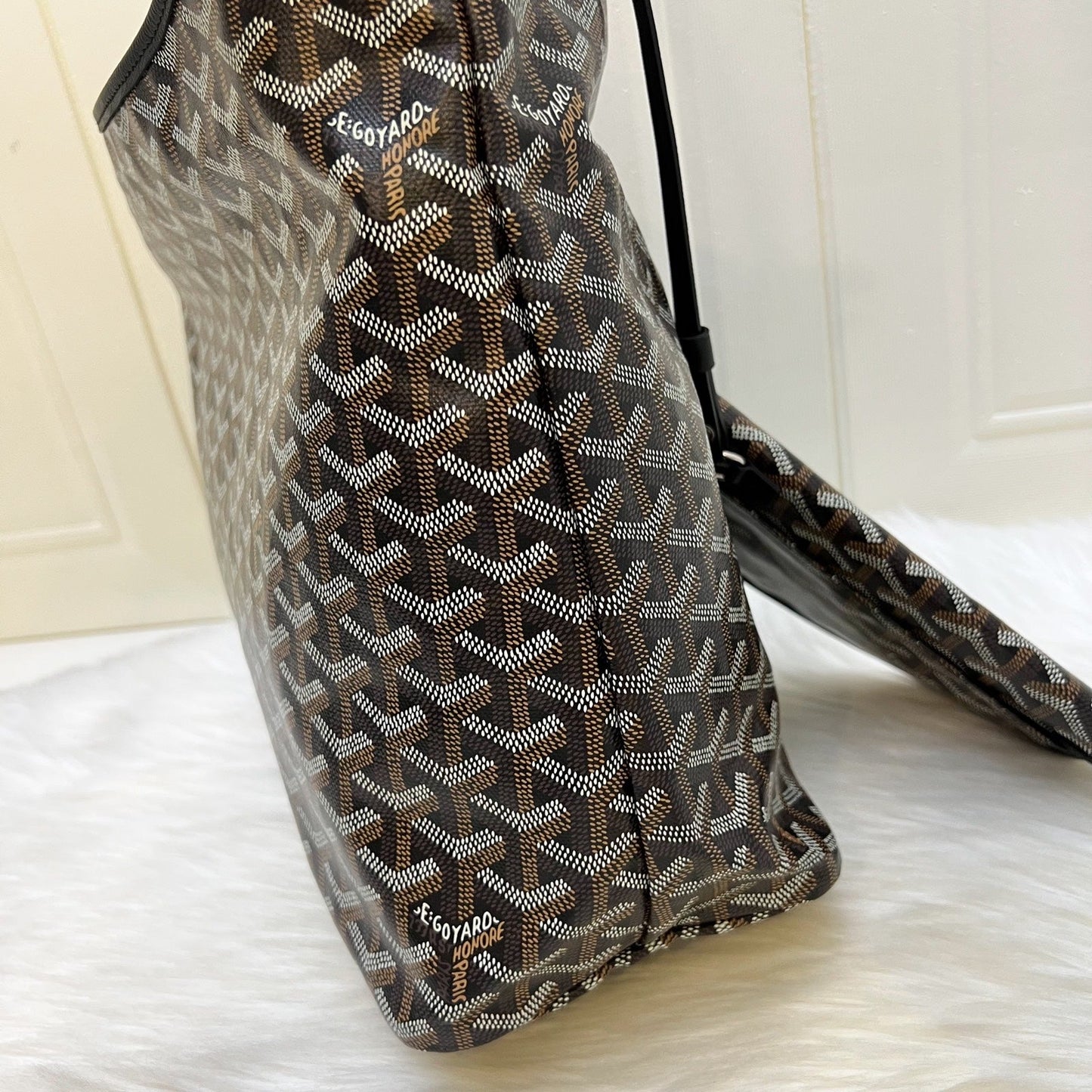 Goyard Boheme PM Hobo Bag in in Black Signature Goyardine Canvas with Red / White Striped Stamp (Premarquage Bandes) on the Small Pouch