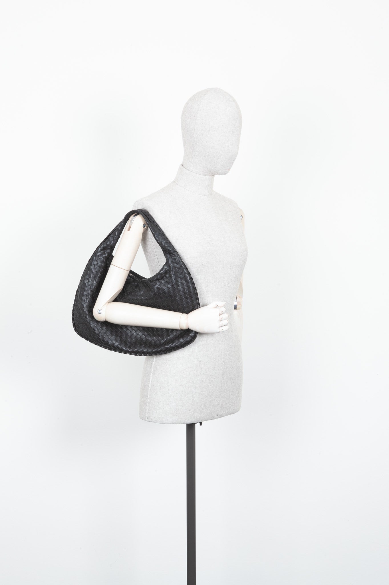 BOTTEGA VENETA Small Veneta Bag Black