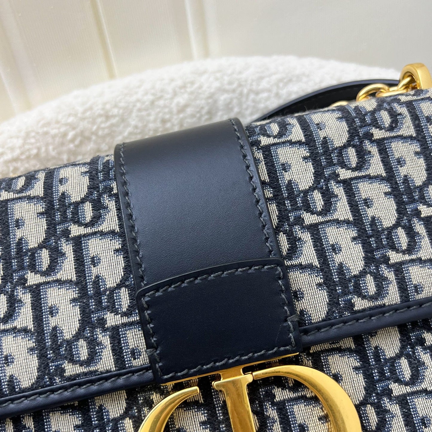 Dior 30 Montaigne Chain Flap Bag in Navy Oblique Canvas GHW
