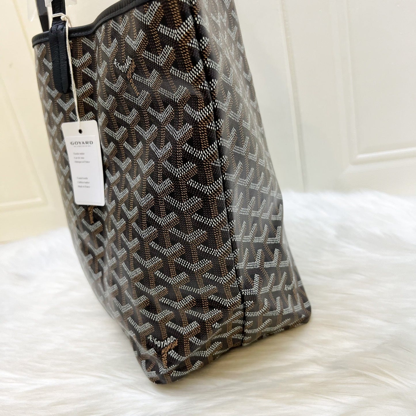 [Brand New] Goyard Saint Louis PM Tote in Black Signature Goyardine Canvas
