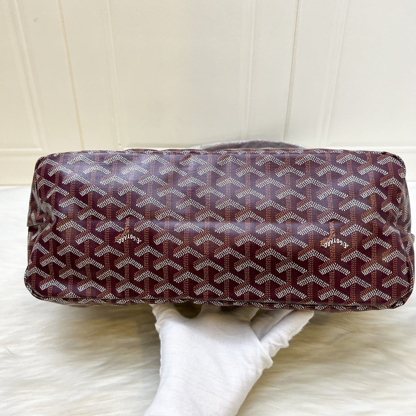 Goyard Boheme PM Hobo Bag in Bordeaux (Dark Red) Signature Goyardine Canvas