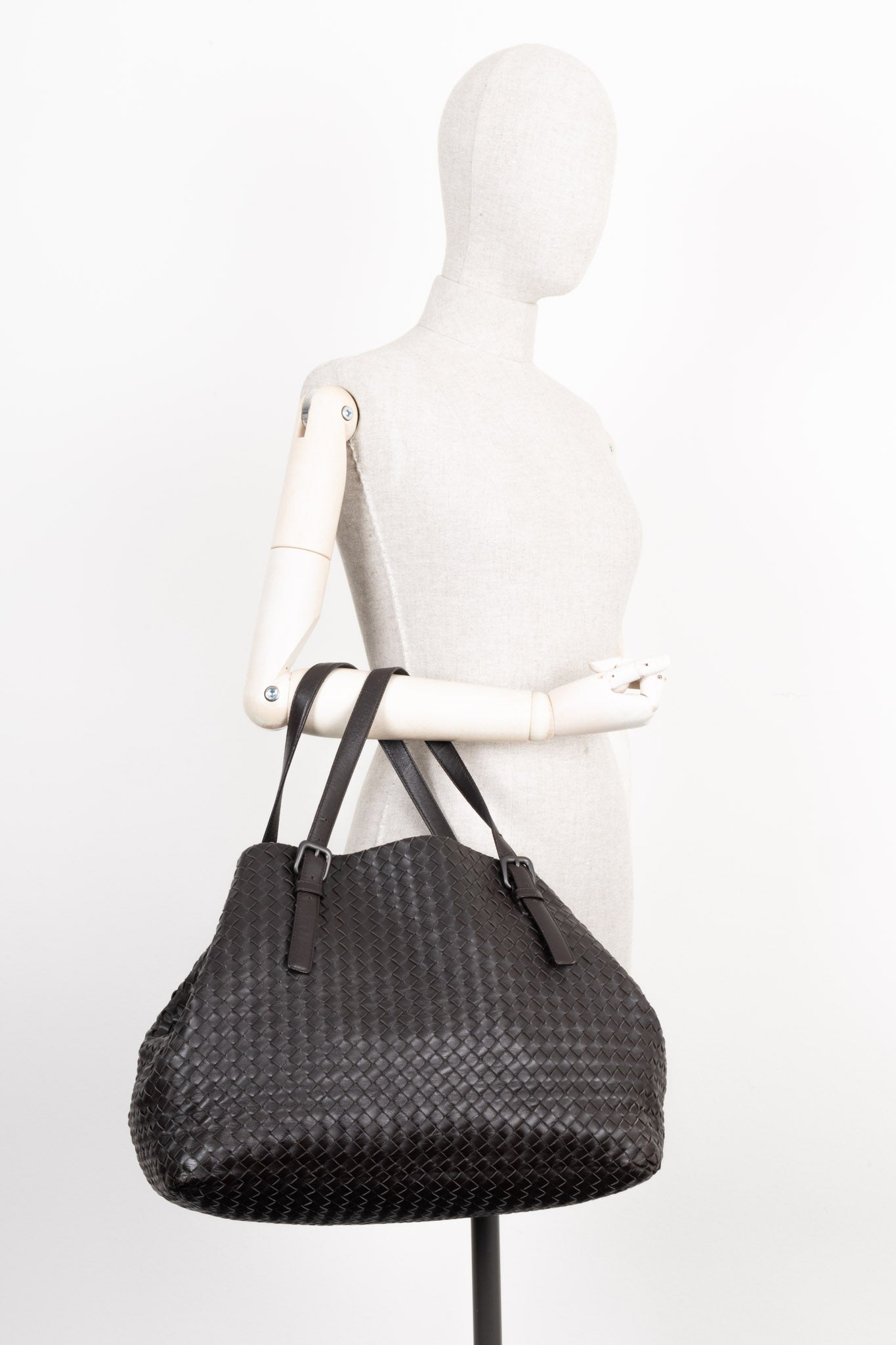 BOTTEGA VENETA Cesta Tote Bag Large Brown