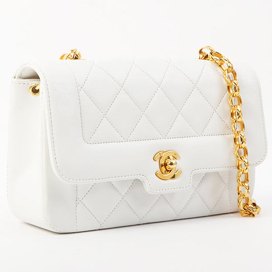 Chanel Around 1997 Made Edge Design Flap Turn-Lock Bijoux Chain Bag White