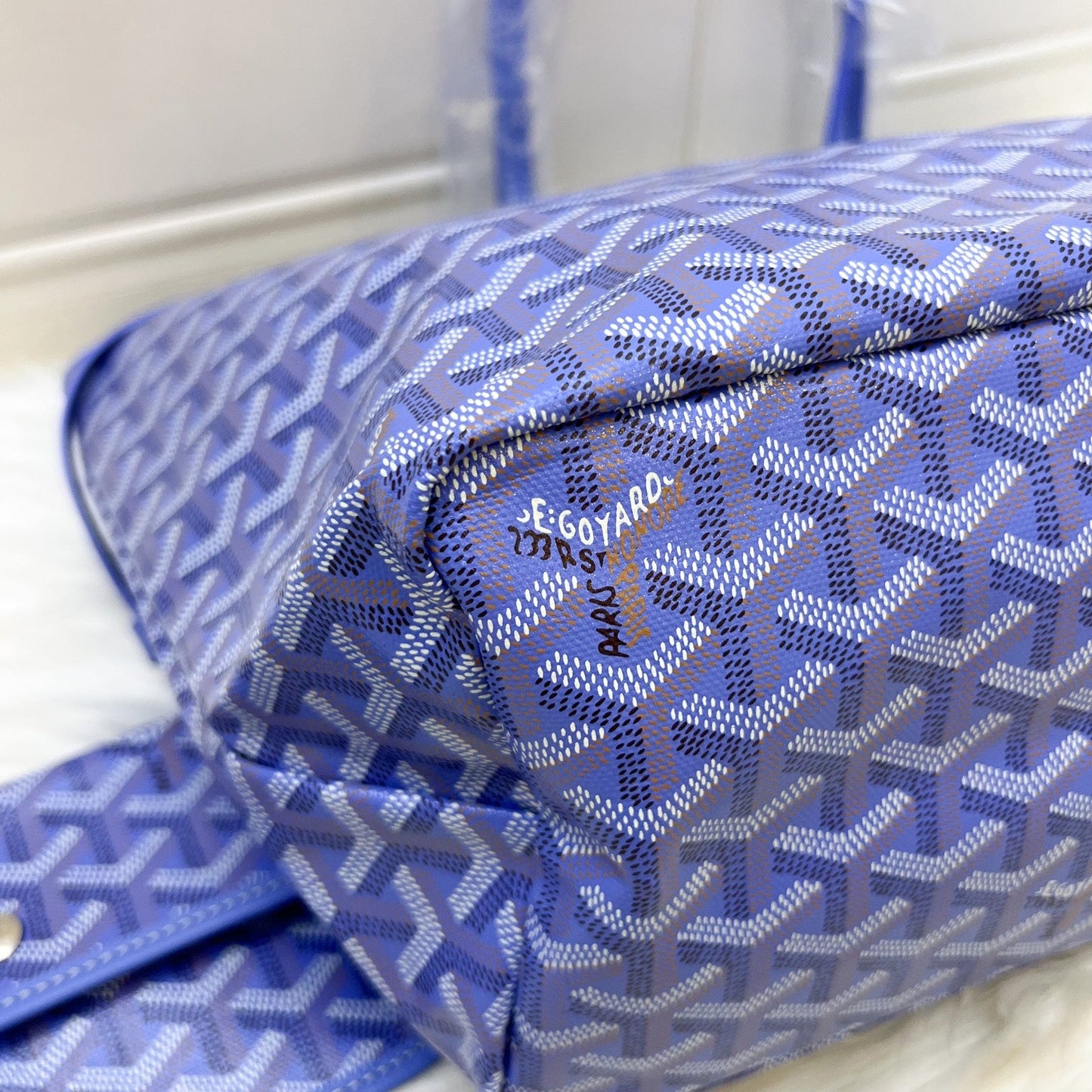 Goyard 2025 Limited Edition Saint Louis PM Tote in Reversible Iris Goyardine Canvas and Floral Cotton / Linen Interior with a Butterfly Hand Painted Stamp