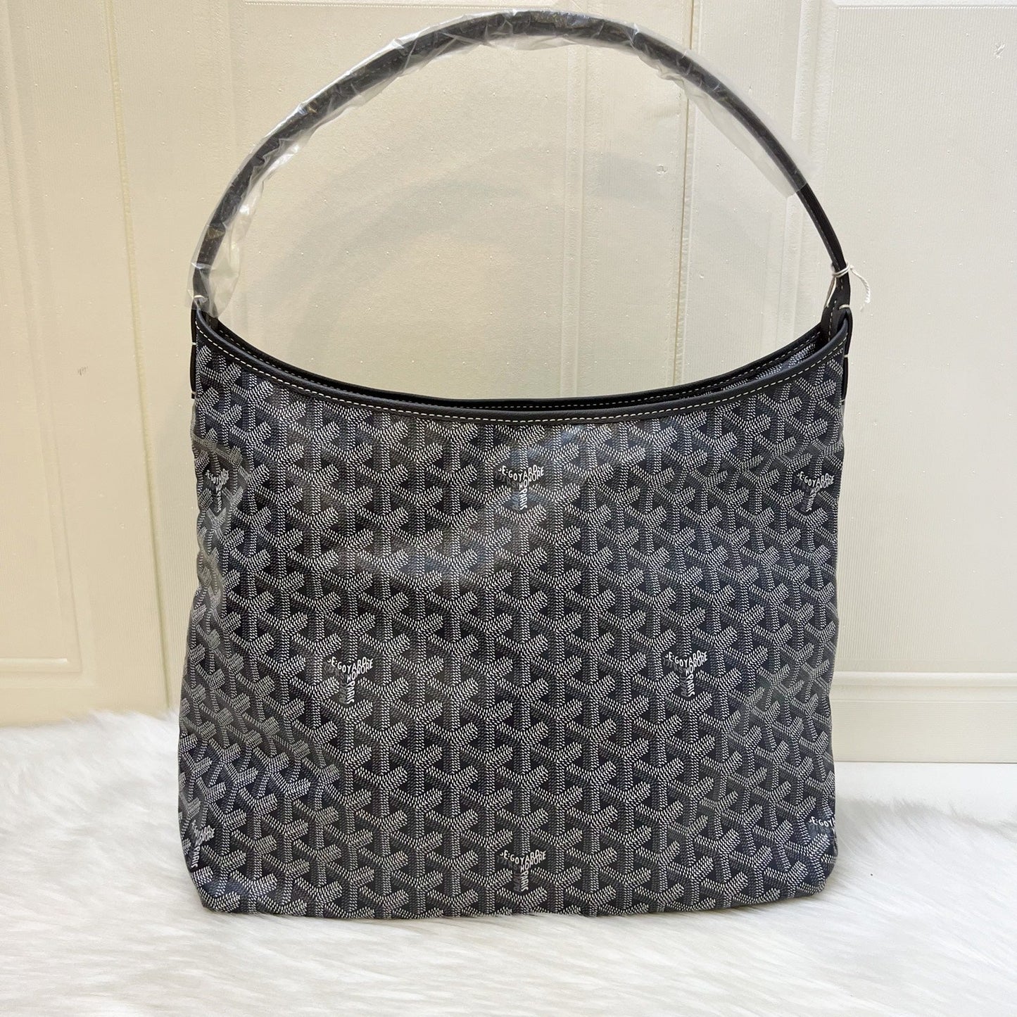 Goyard Boheme PM Hobo Bag in in Grey Signature Goyardine Canvas with Pink / White Striped Stamp (Premarquage Bandes) on the Small Pouch