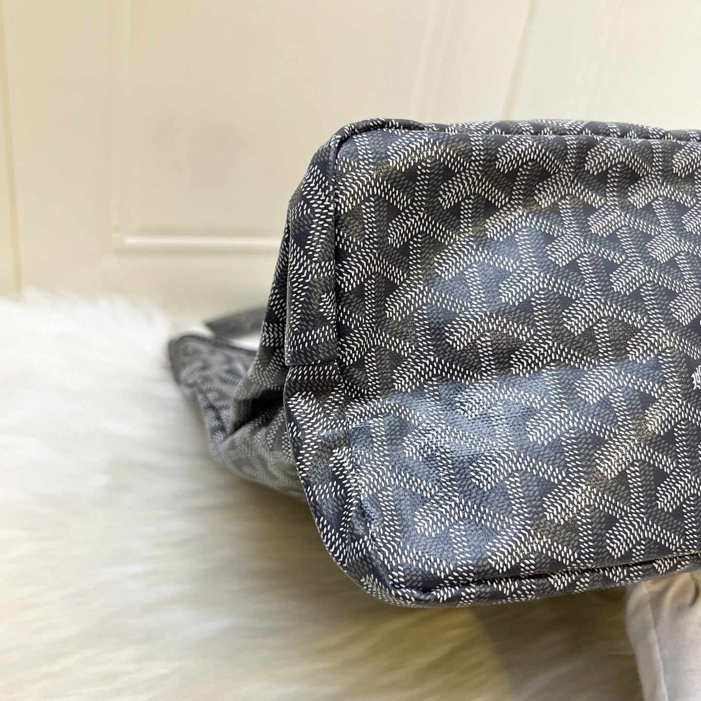 Goyard Boheme PM Hobo Bag in in Grey Signature Goyardine Canvas with Pink / White Striped Stamp (Premarquage Bandes) on the Small Pouch