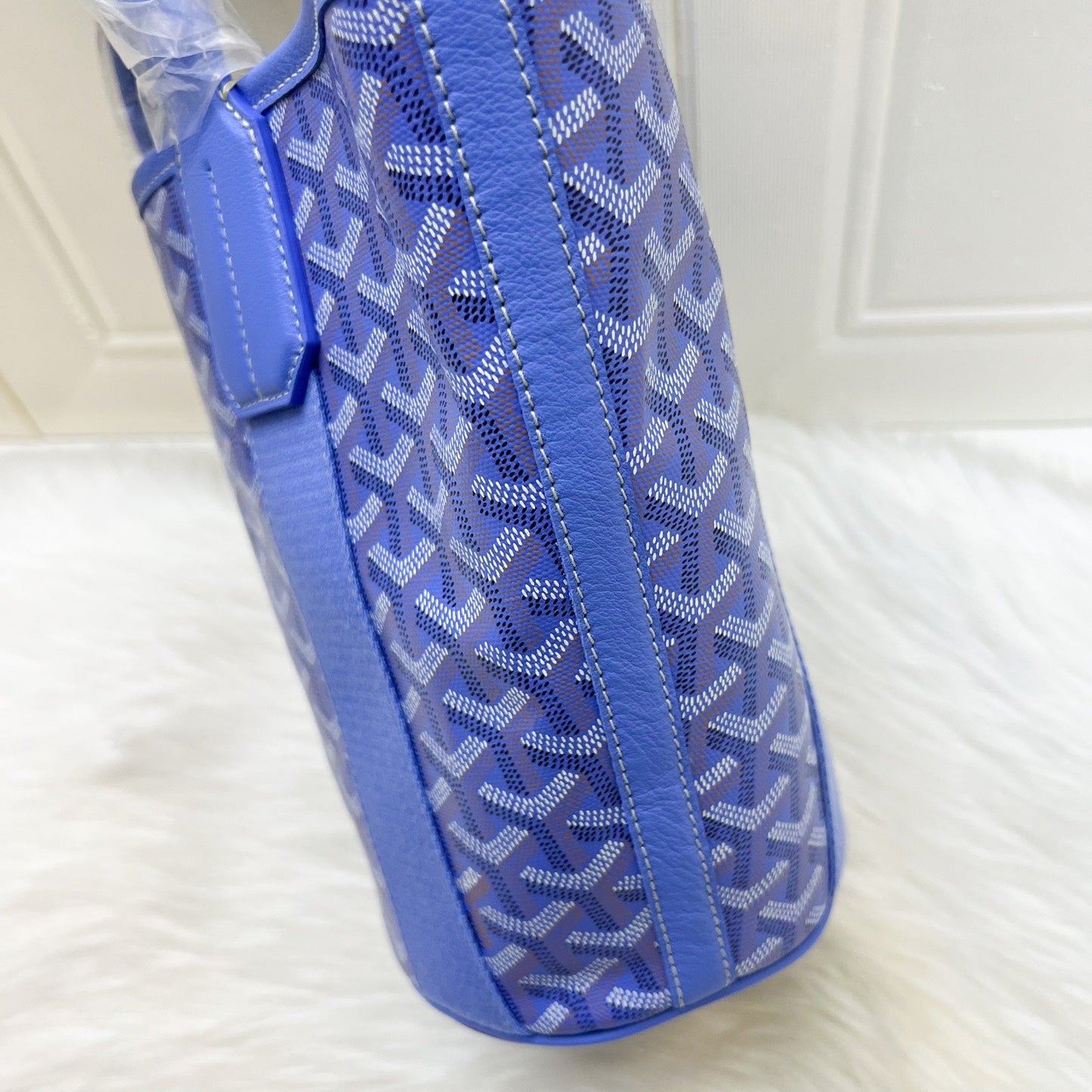 Goyard 2025 Limited Edition Belharra PM Tote in Iris Goyardine Canvas and Floral Cotton / Linen Interior