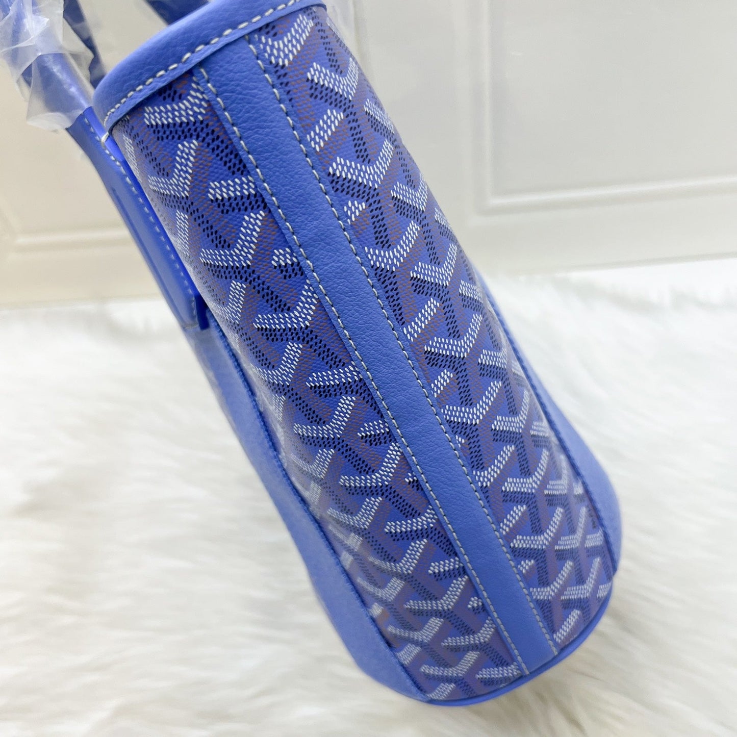 Goyard 2025 Limited Edition Belharra PM Tote in Iris Goyardine Canvas and Floral Cotton / Linen Interior