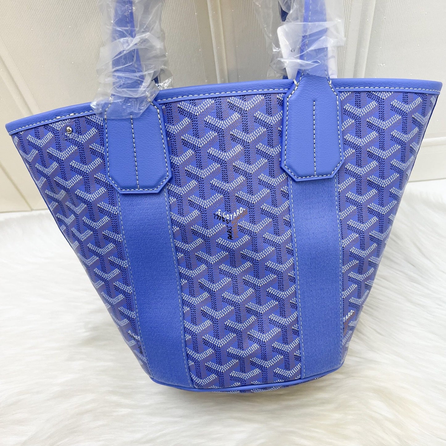 Goyard 2025 Limited Edition Belharra PM Tote in Iris Goyardine Canvas and Floral Cotton / Linen Interior