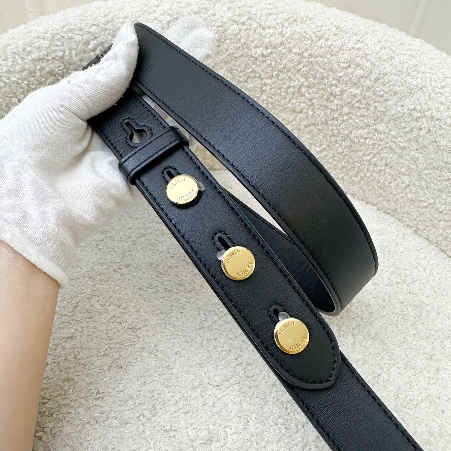Fendi Regular Strap in Black Leather GHW