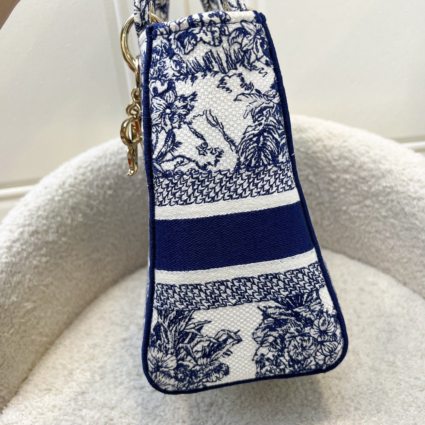 Dior Medium Lady D-lite Bag in White and Blue Toile de Jouy Embroidery and LGHW