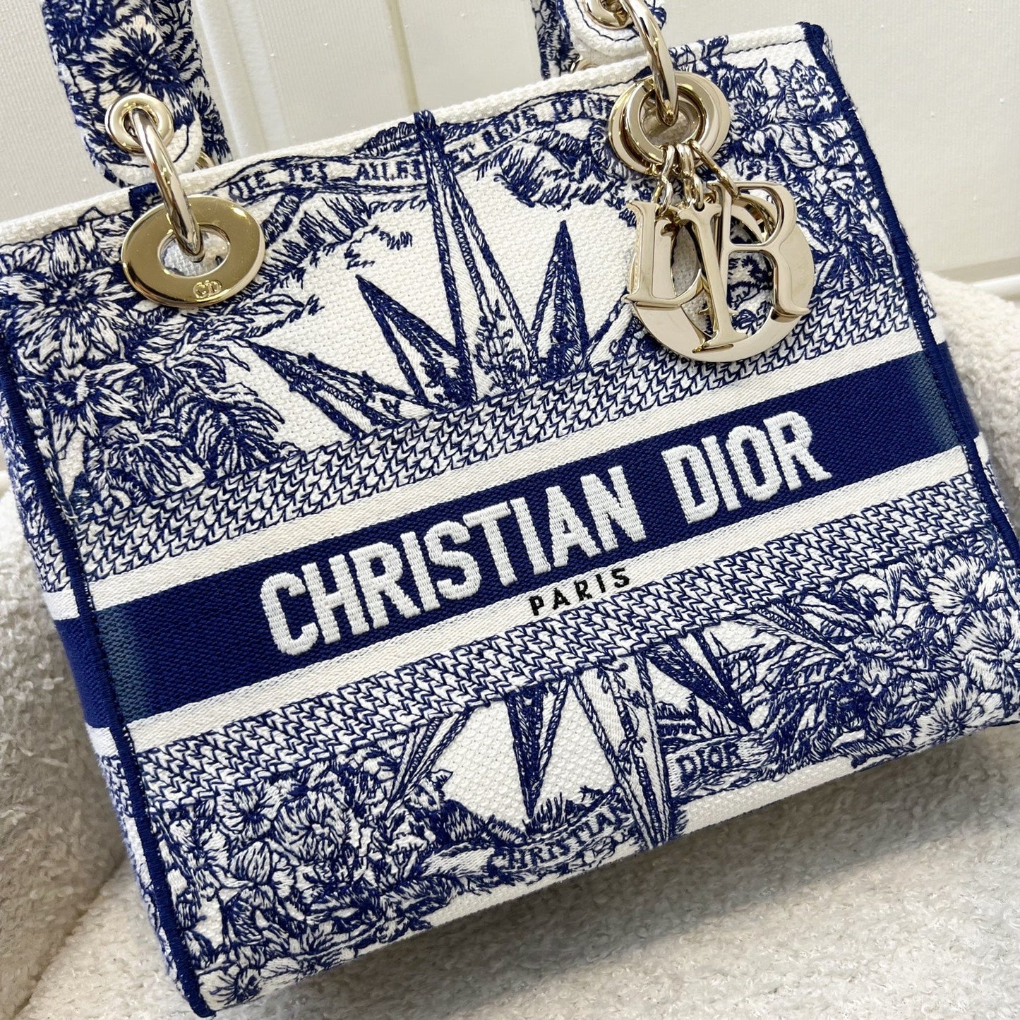 Dior Medium Lady D-lite Bag in White and Blue Toile de Jouy Embroidery and LGHW