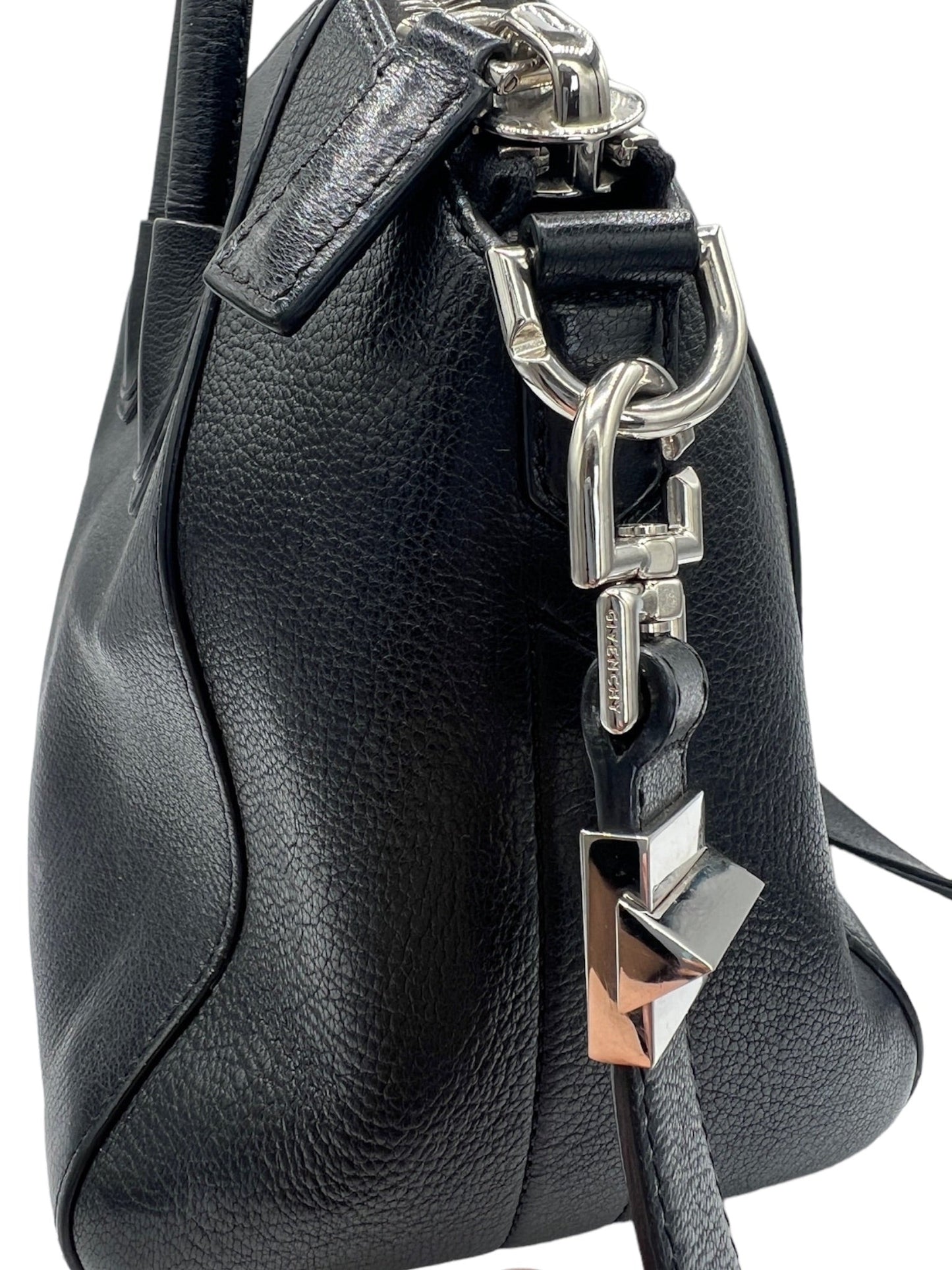 GIVENCHY - Black Leather Antigona Small Bag