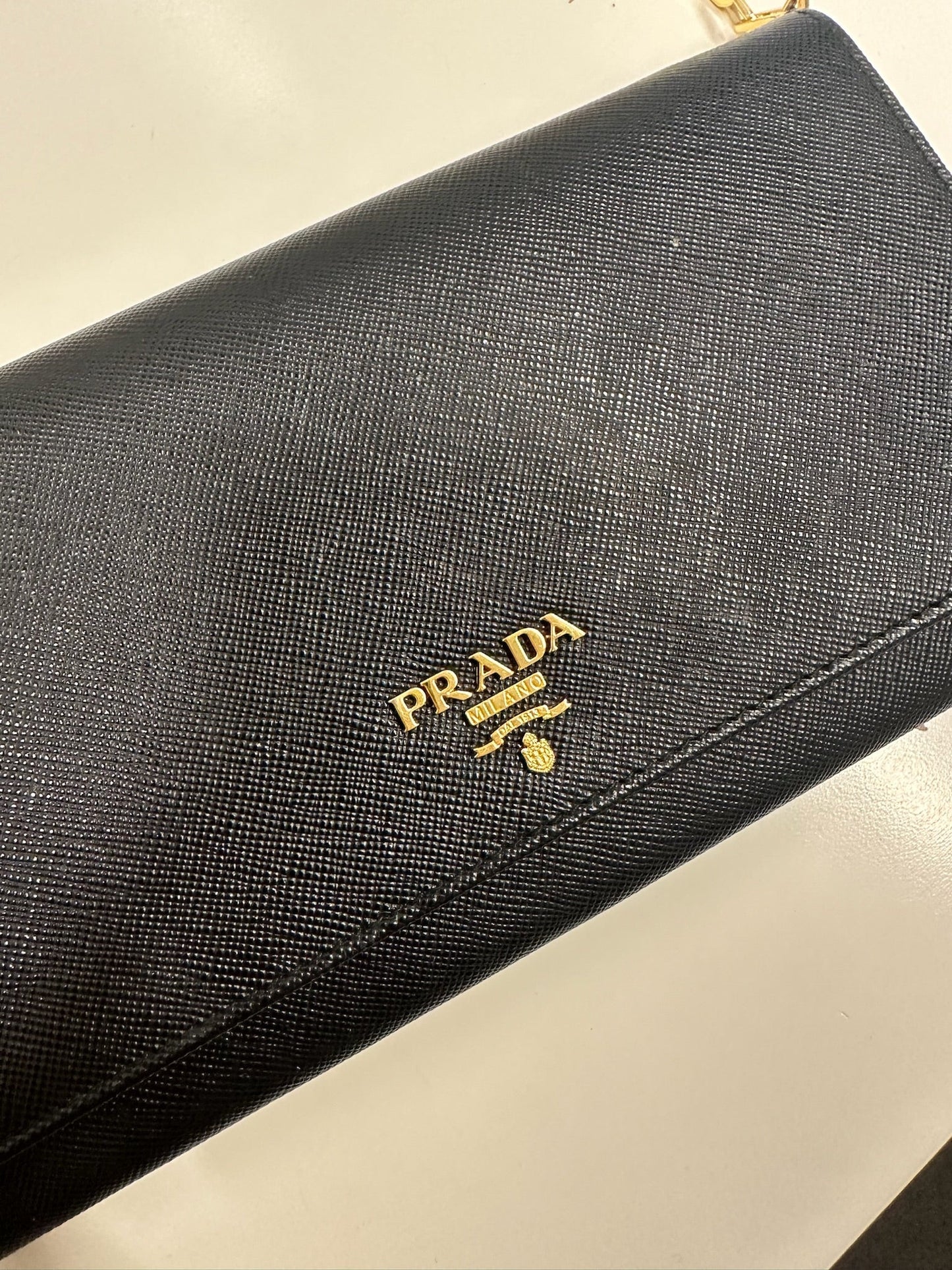PRADA - Black Saffiano WOC