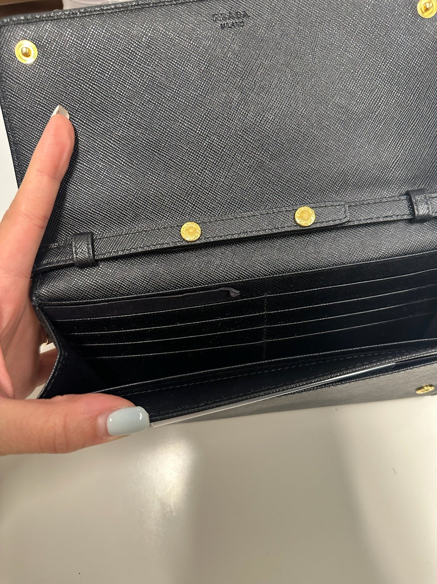 PRADA - Black Saffiano WOC