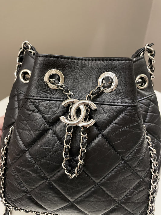 Chanel Cc Drawstring Bucket Chain Bag Black Aged Calfskin