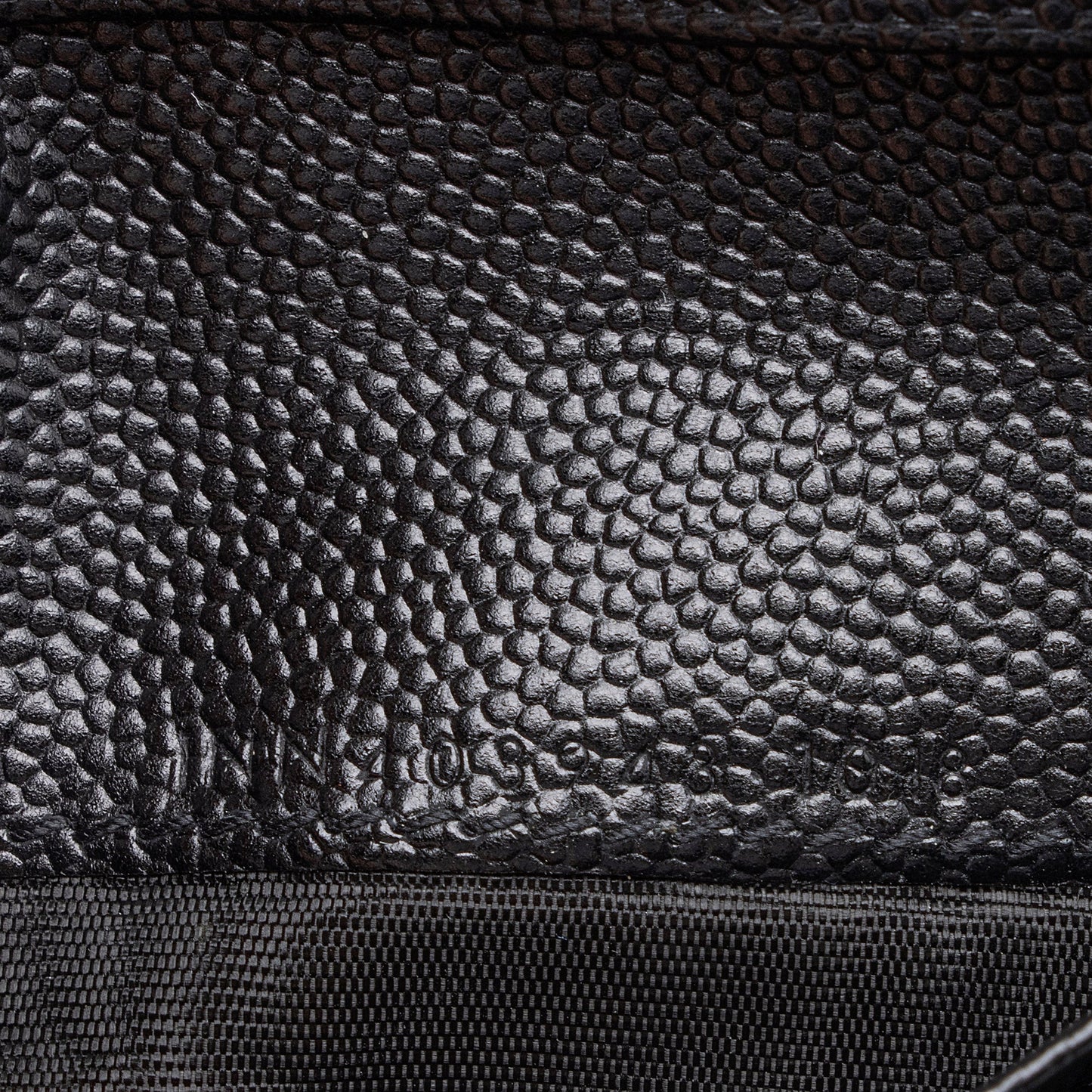 Saint Laurent Grain de Poudre Monogram Compact Tri-Fold Wallet (SHF-23574)