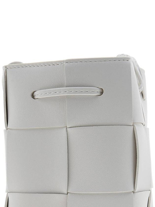 Bottega Veneta Intrecciato Cassette Small Bucket Bag White