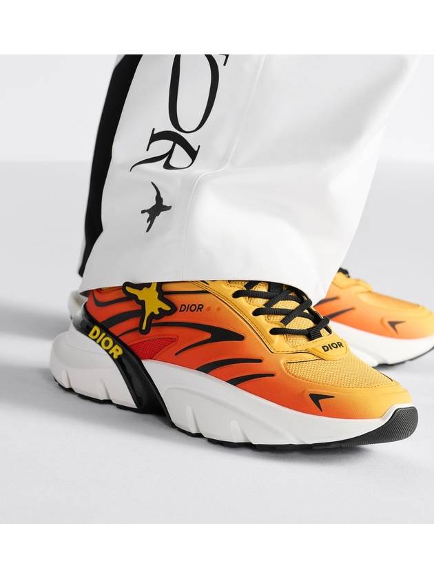 B44 Blade Low Top Sneakers Gradient Orange Dior
