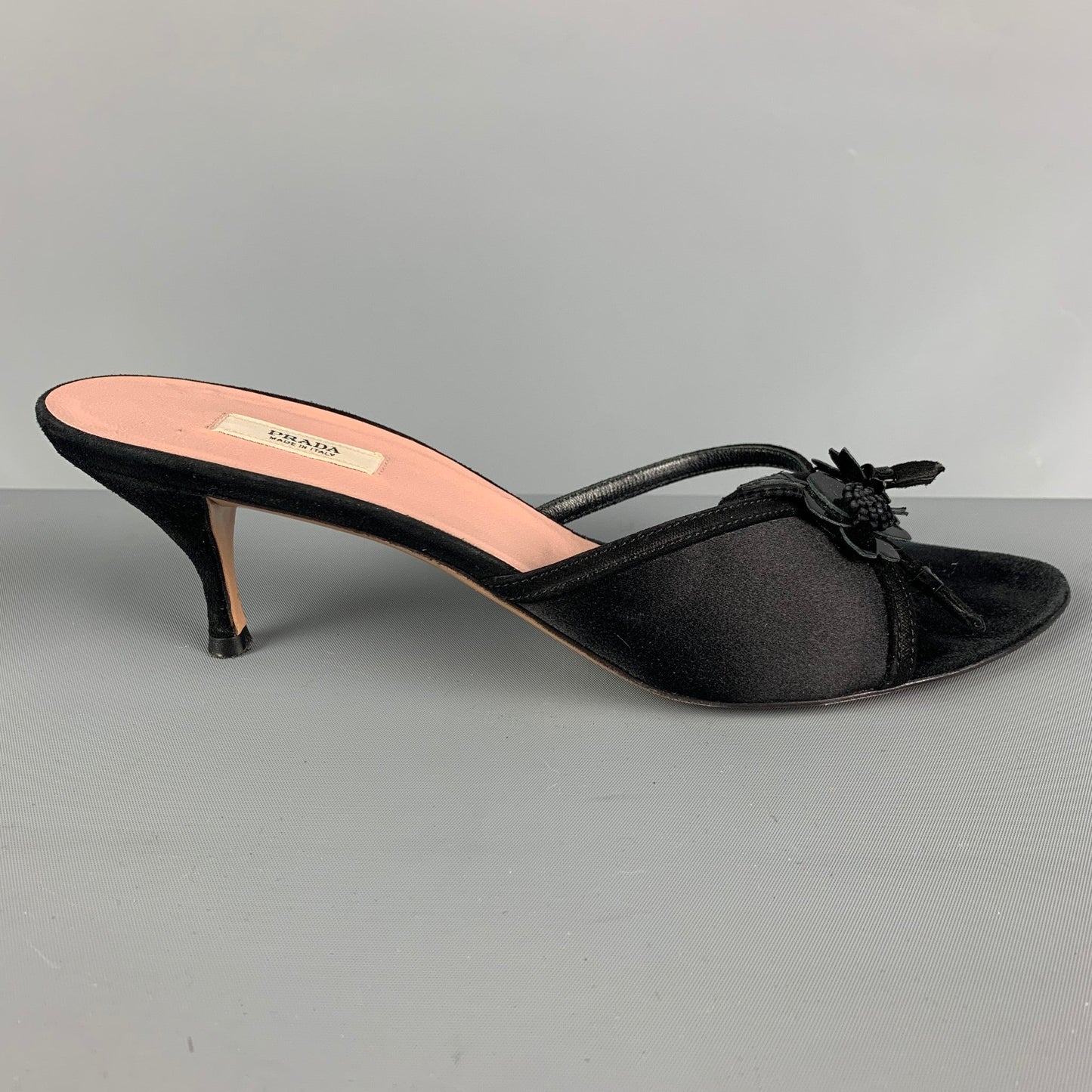 PRADA Size 8 Black Silk Aplique Patent Leather Kitten Heel Sandals