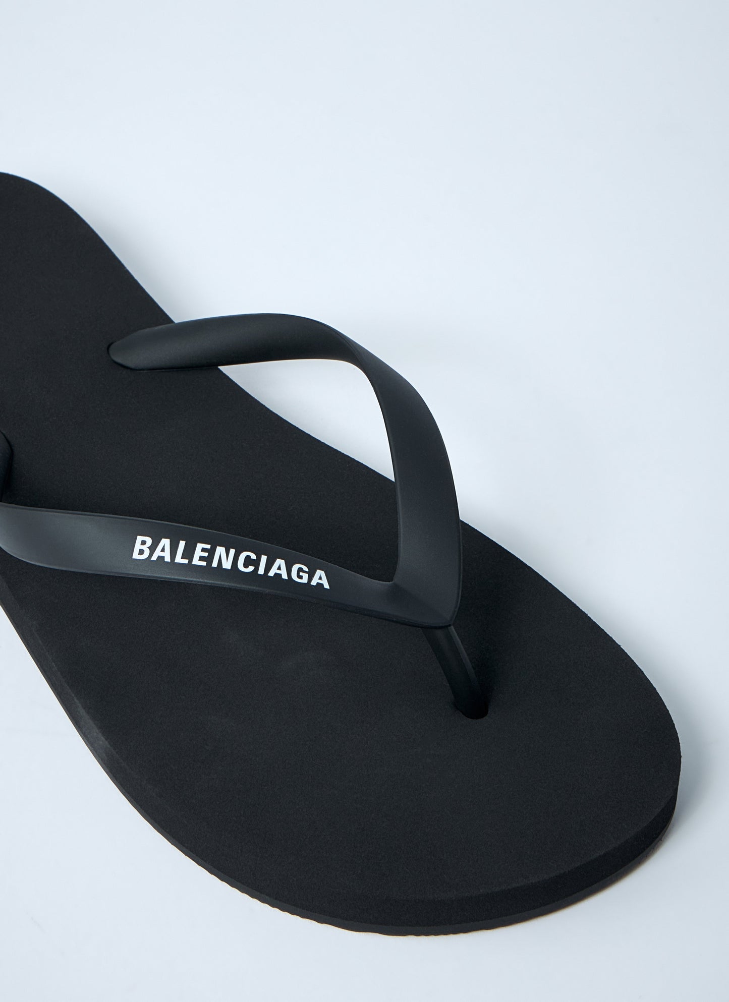 Balenciaga Women Logo Motif Flip Flops