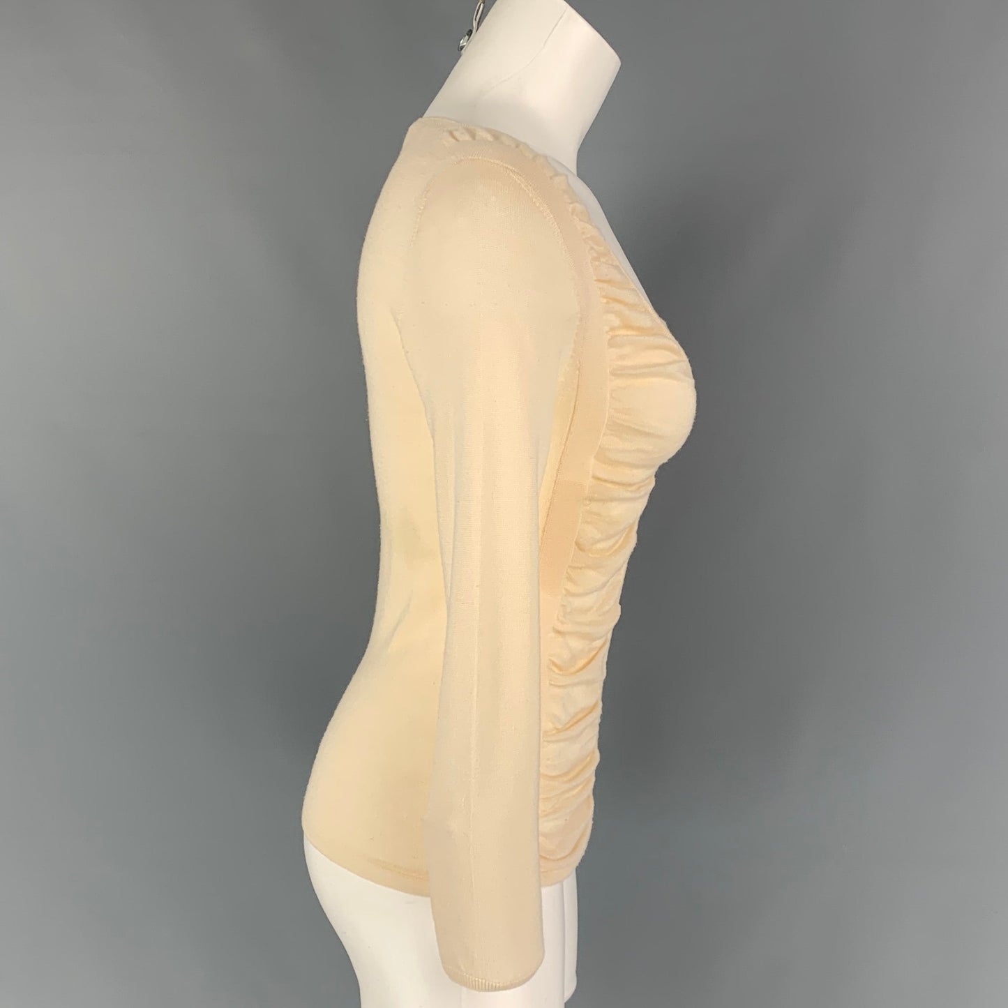 PRADA Size 4 Cream Ruched V-Neck Pullover