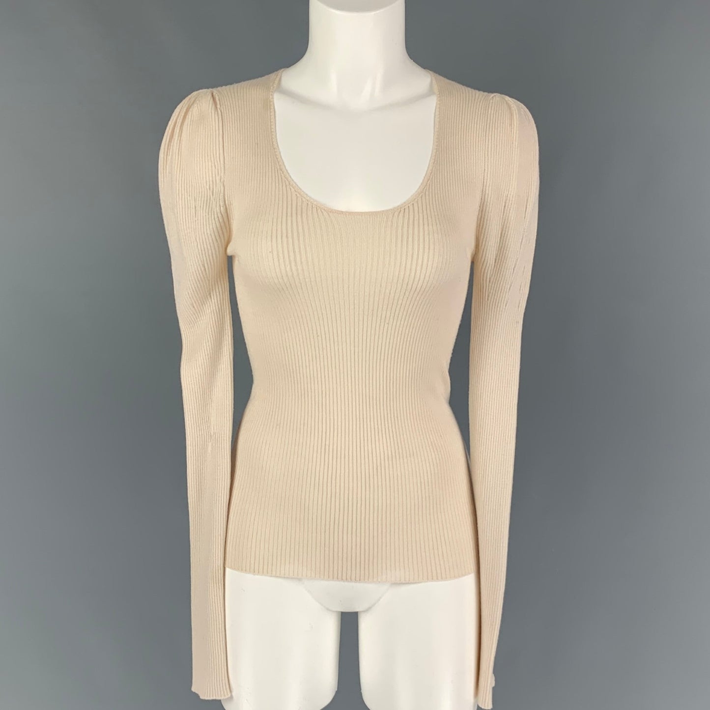 PRADA Size 4 Beige Ribbed Scoop Neck Pullover