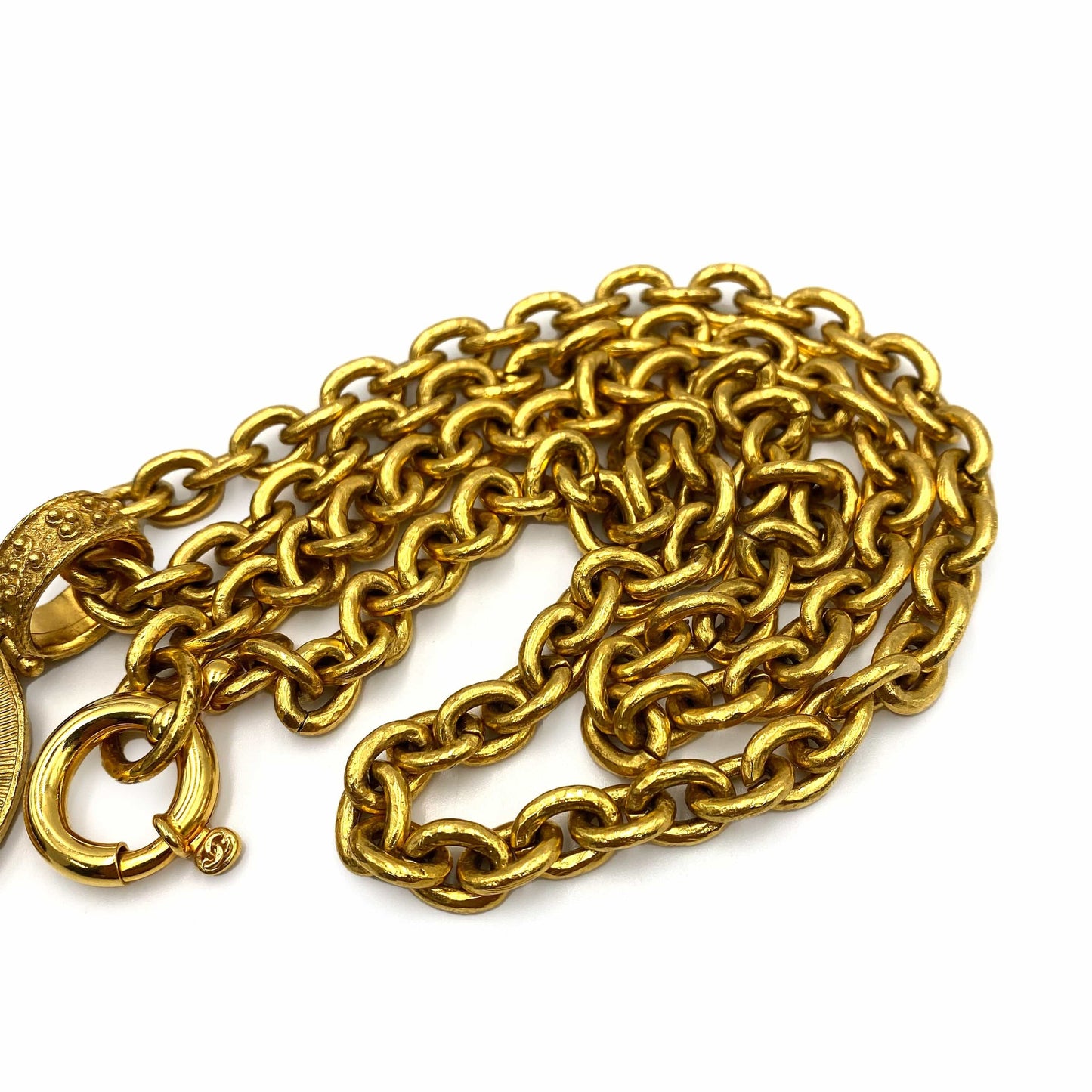 CHANEL VINTAGE NECKLACE ROUND COCOMARK ACCESSORY 94A 90235502