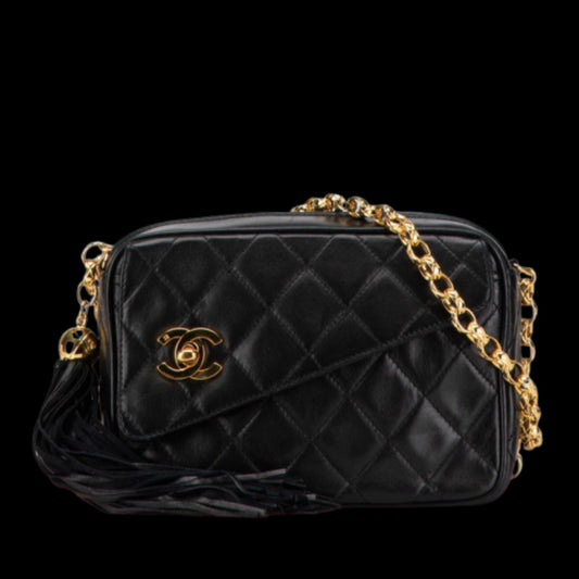 Black Leather Chanel Shoulder Bag