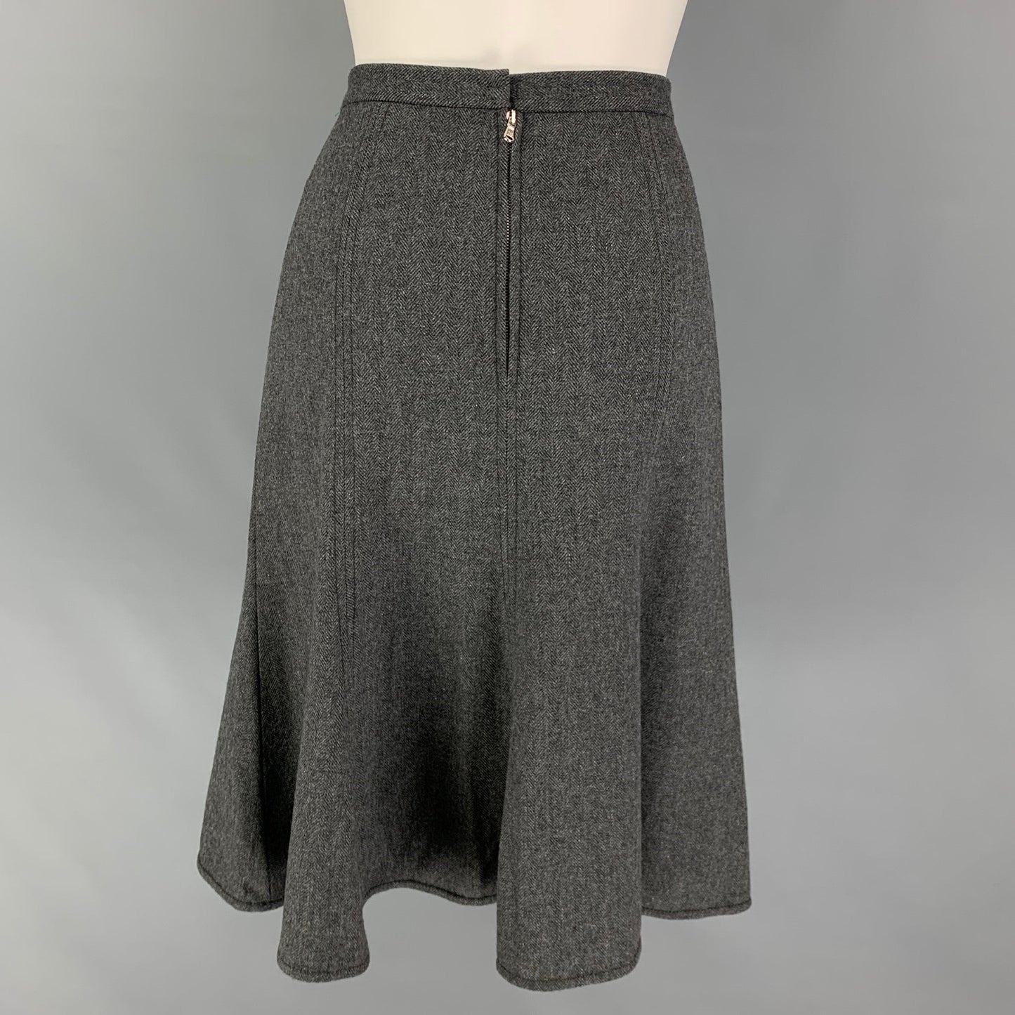 DOLCE & GABBANA Size 4 Grey Wool Blend Herringbone Tulip Below Knee Skirt