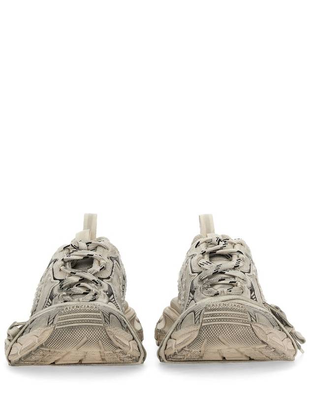 Balenciaga 3XL Low-Top Sneakers Beige